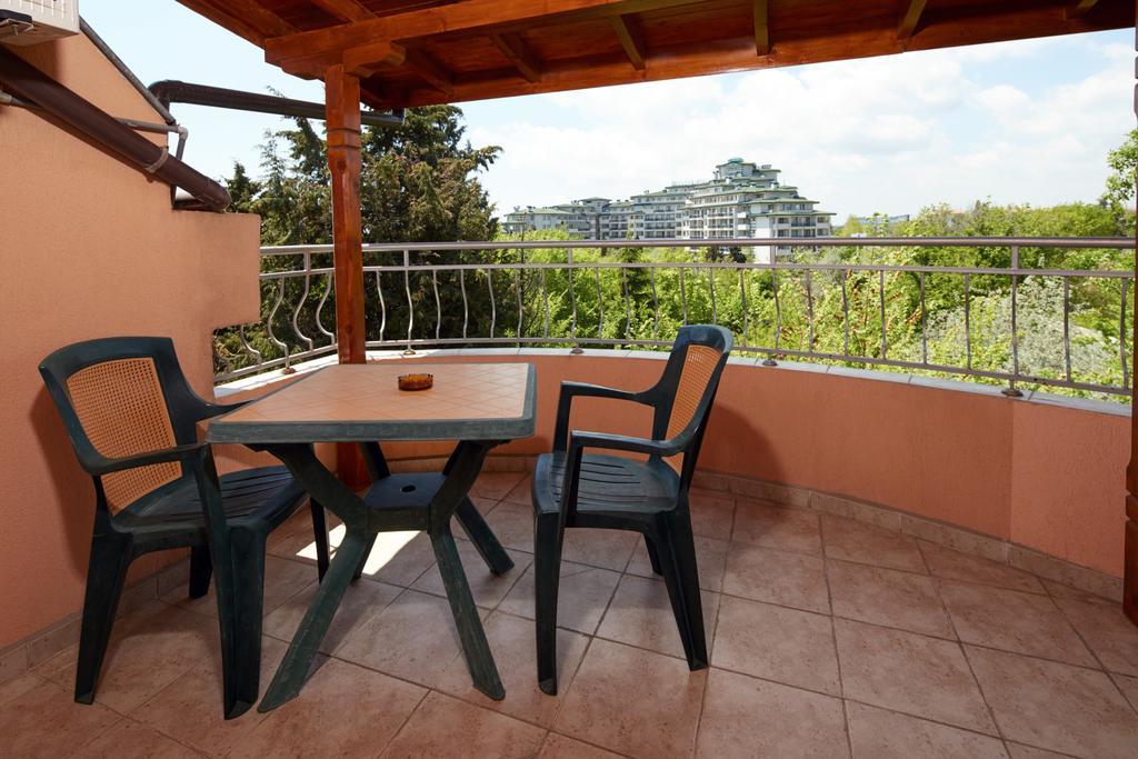 Guesthouse Kirov Ravda Exteriér fotografie
