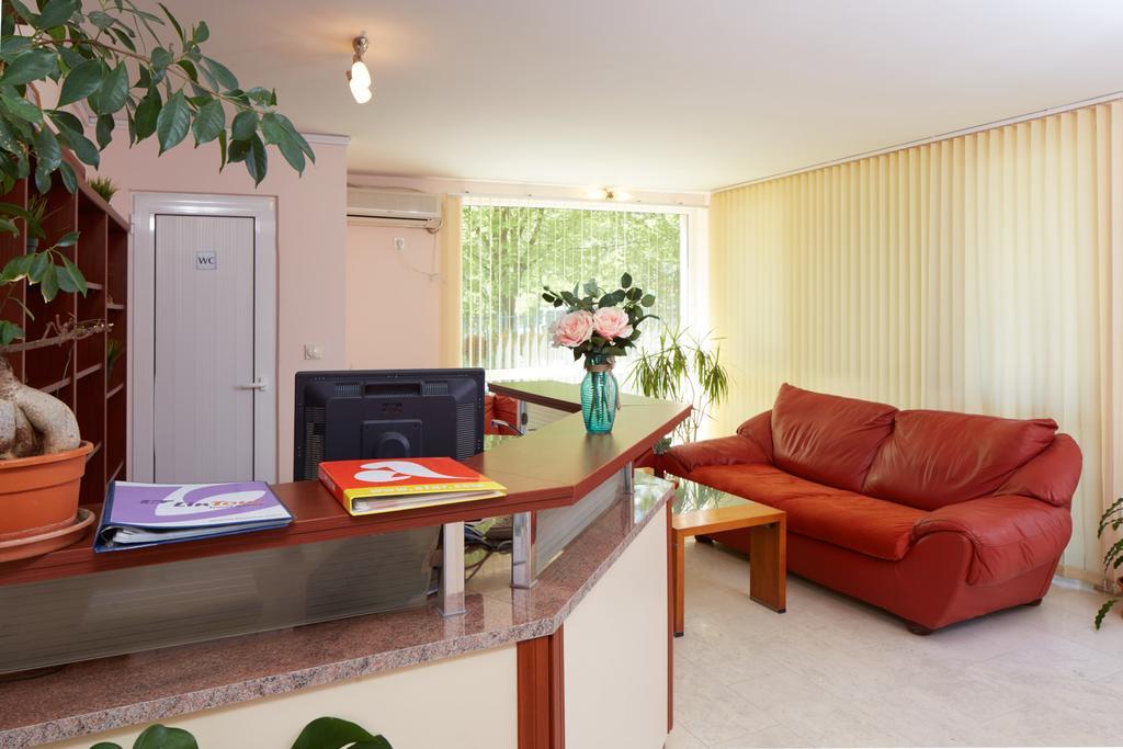 Guesthouse Kirov Ravda Exteriér fotografie