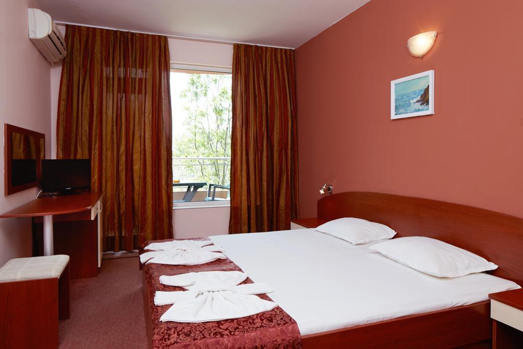 Guesthouse Kirov Ravda Exteriér fotografie
